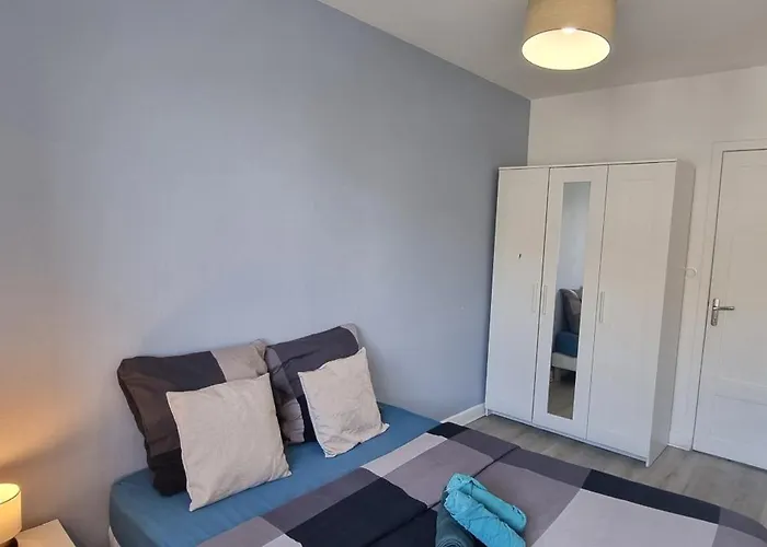 Hadriel Host * Клермон-Ферран